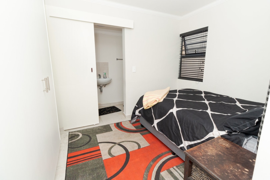 To Let 3 Bedroom Property for Rent in Sunset Glen Western Cape